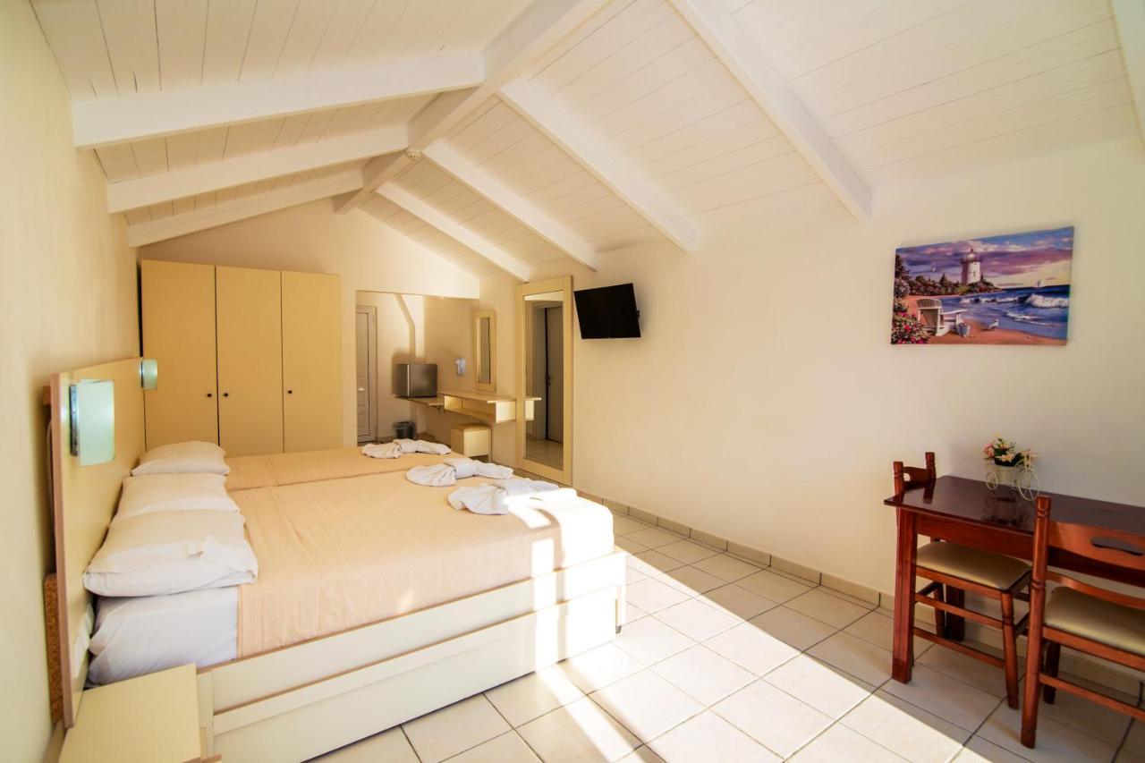 Playa Bay Zakynthos 3*